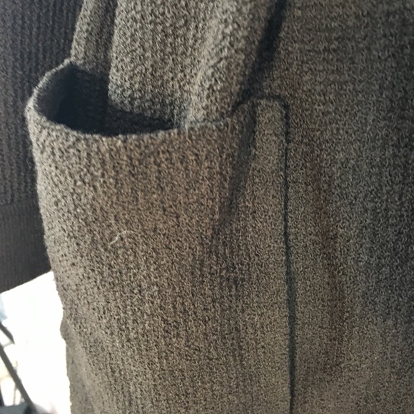 ST JOHN KNIT BROWN JACKET TYPE CARDIGAN EUC - Picture 8 of 9